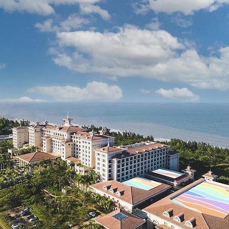 Hilton Haikou Meilan - Beachfront Hotel Exterior foto