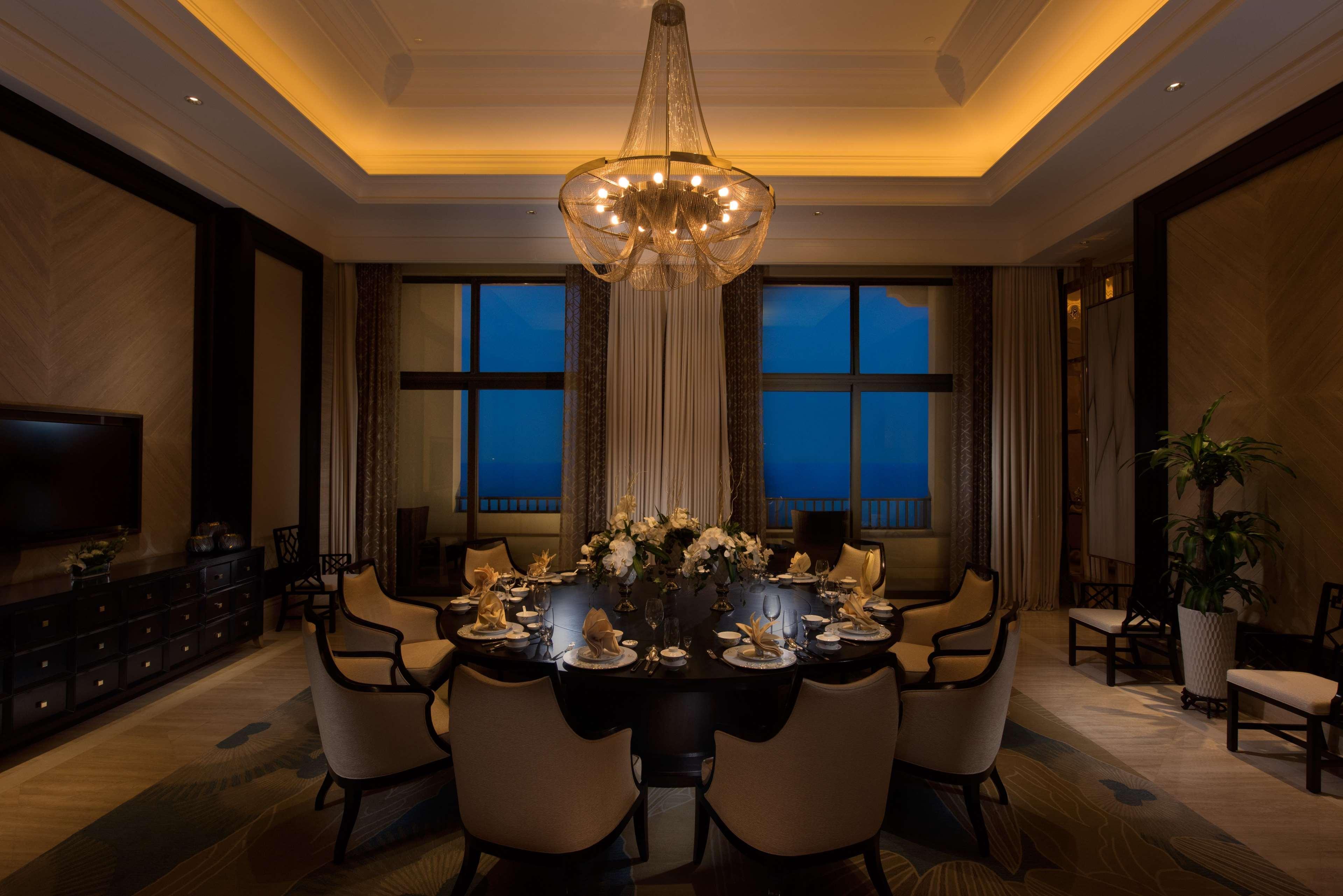 Hilton Haikou Meilan - Beachfront Hotel Exterior foto
