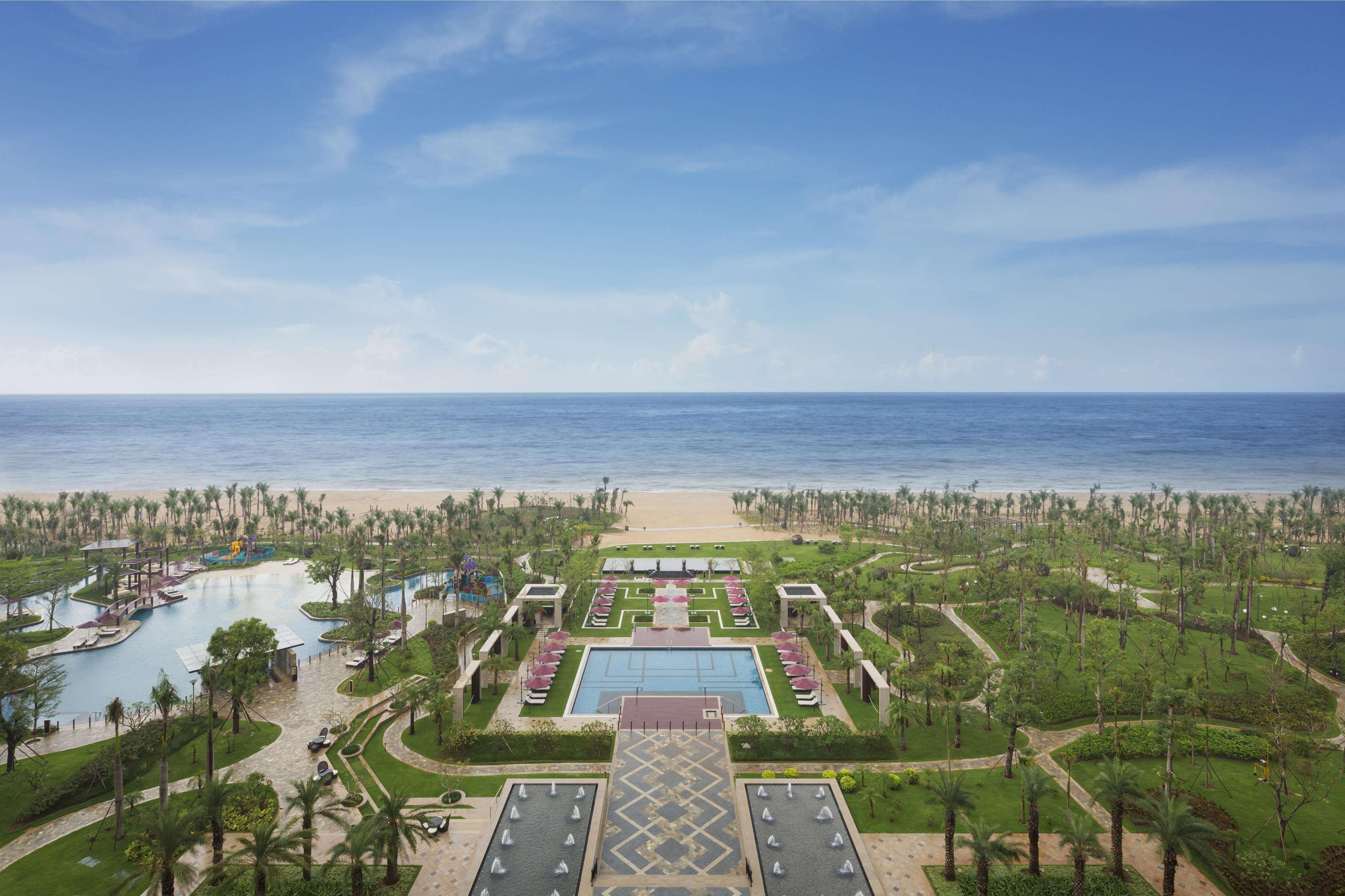 Hilton Haikou Meilan - Beachfront Hotel Exterior foto