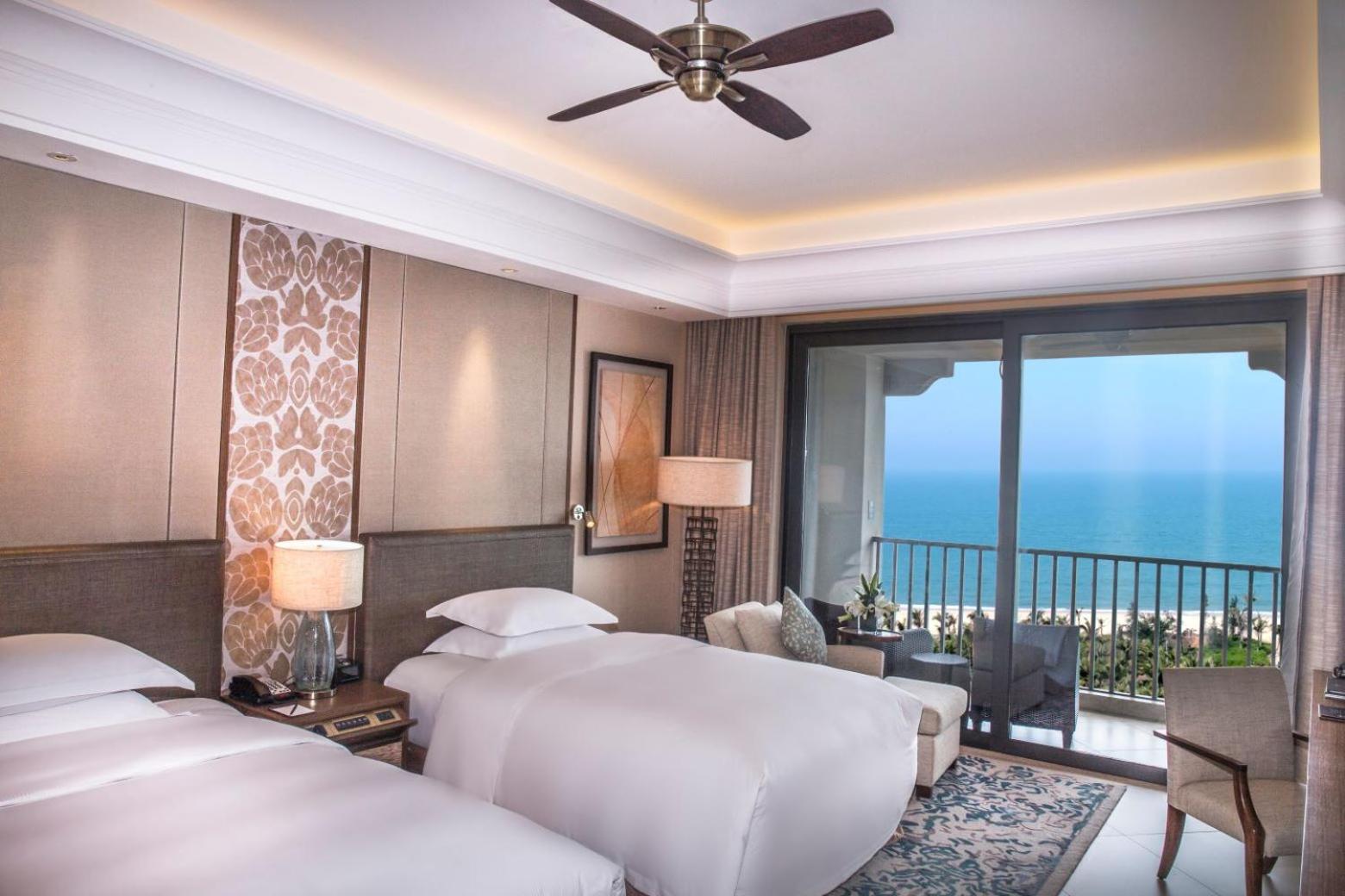 Hilton Haikou Meilan - Beachfront Hotel Exterior foto