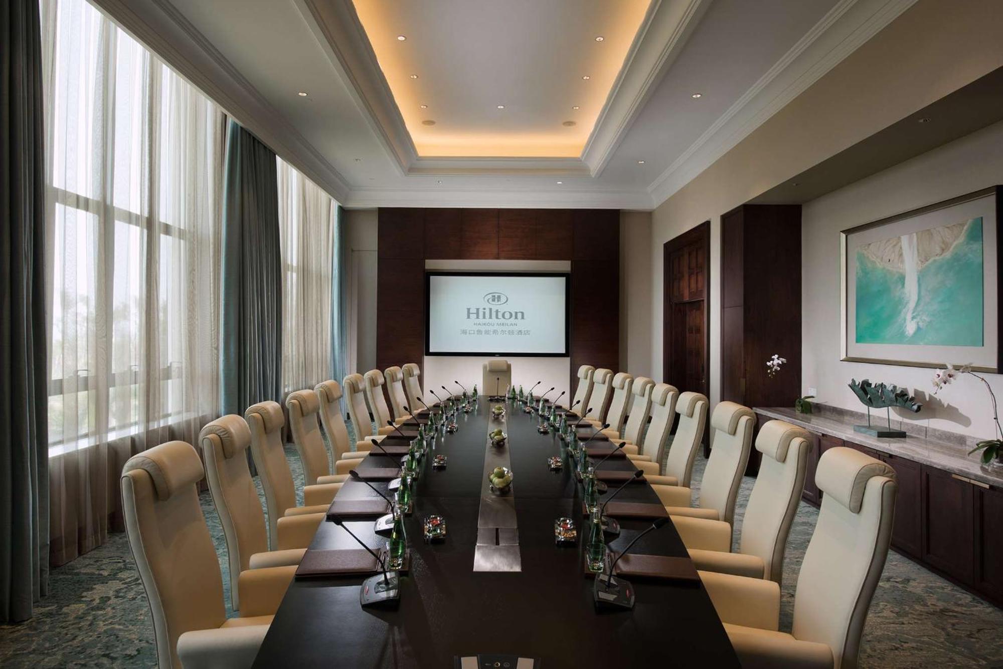 Hilton Haikou Meilan - Beachfront Hotel Exterior foto